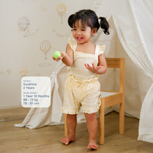 Load image into Gallery viewer, Ruffle Tanktop Pointelle Set (2Y 3Y 4Y)