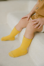 Load image into Gallery viewer, Socks (Ruffle)