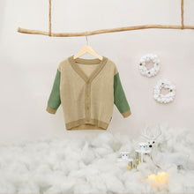 Load image into Gallery viewer, Cardigan Three-Tone (6-12M 1Y 2Y 3Y)
